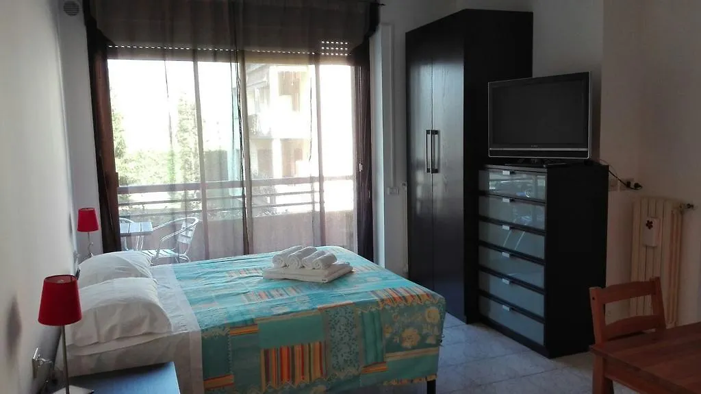 Bed & Bacco Apartment Bergamo Italy